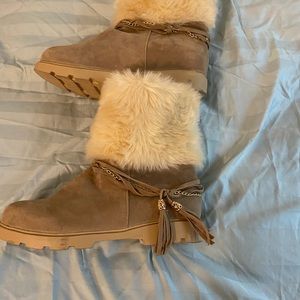 Brand new fashion boots